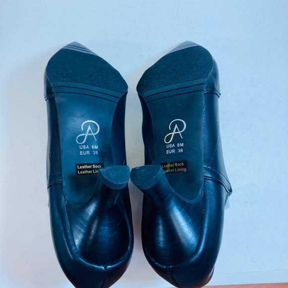 Adrianna Papell Ankle Boots 8M Hayes Black Leather Heels New with box - Picture 9 of 11